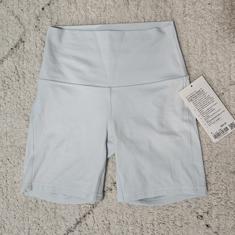 $64 Lululemon Align High-Rise Short 6"